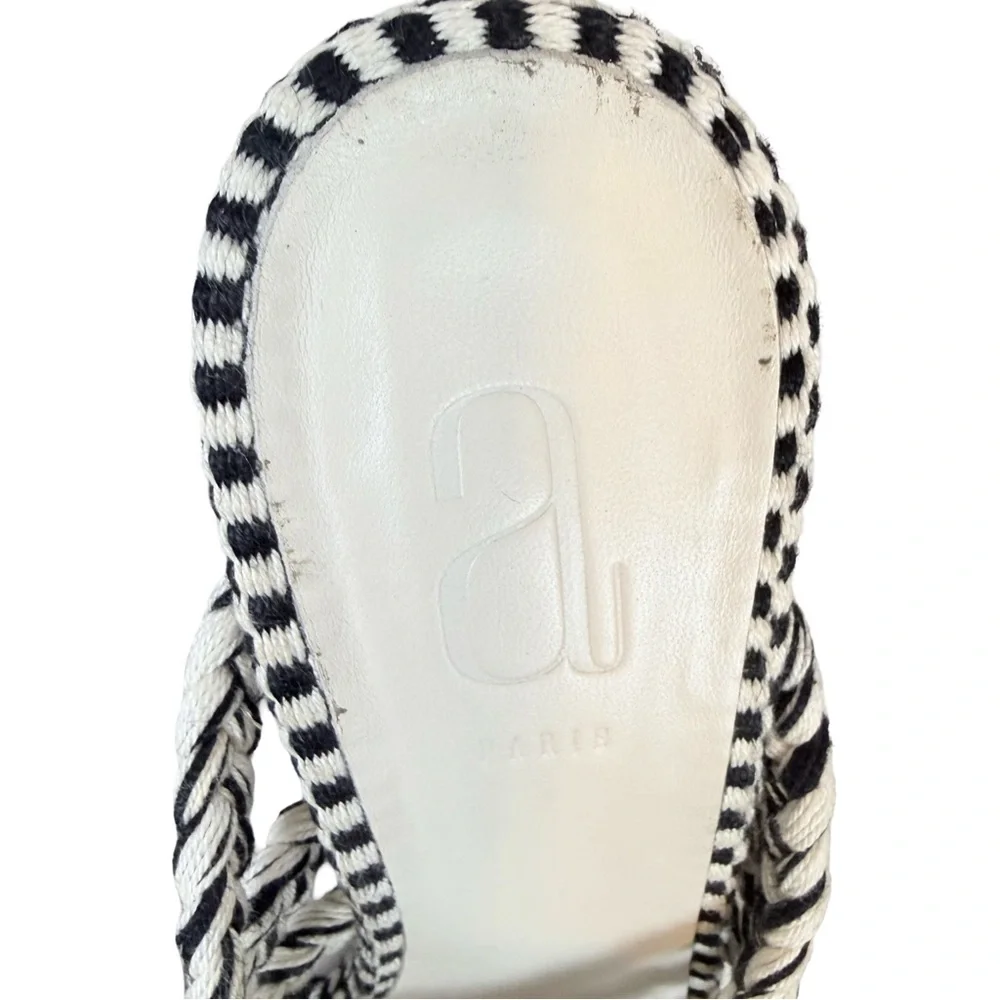 Antolina Women's Black and White Woven Block Heel Slide Sandals Size 38.5 - Picture 10 of 10